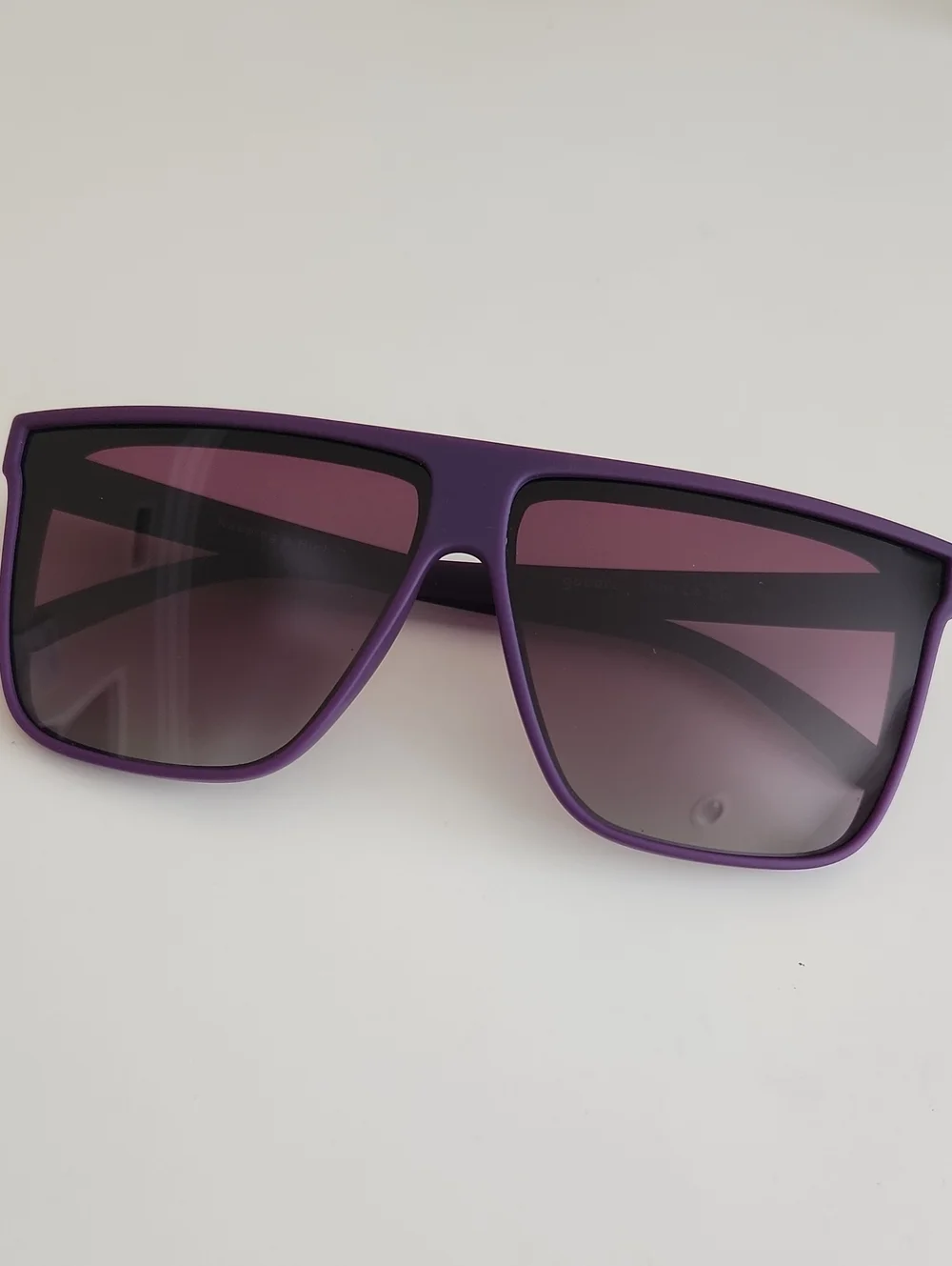Fly G Sunnies
